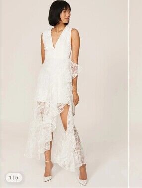 One33 Social White Embroidered Lace Dress Asymetrical Ruffle Hem Bridal Size 8